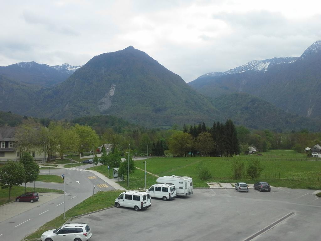 Apartments Vila Bovec Luaran gambar